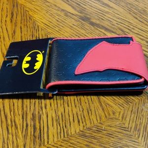 Batman bifold wallet with snap closure